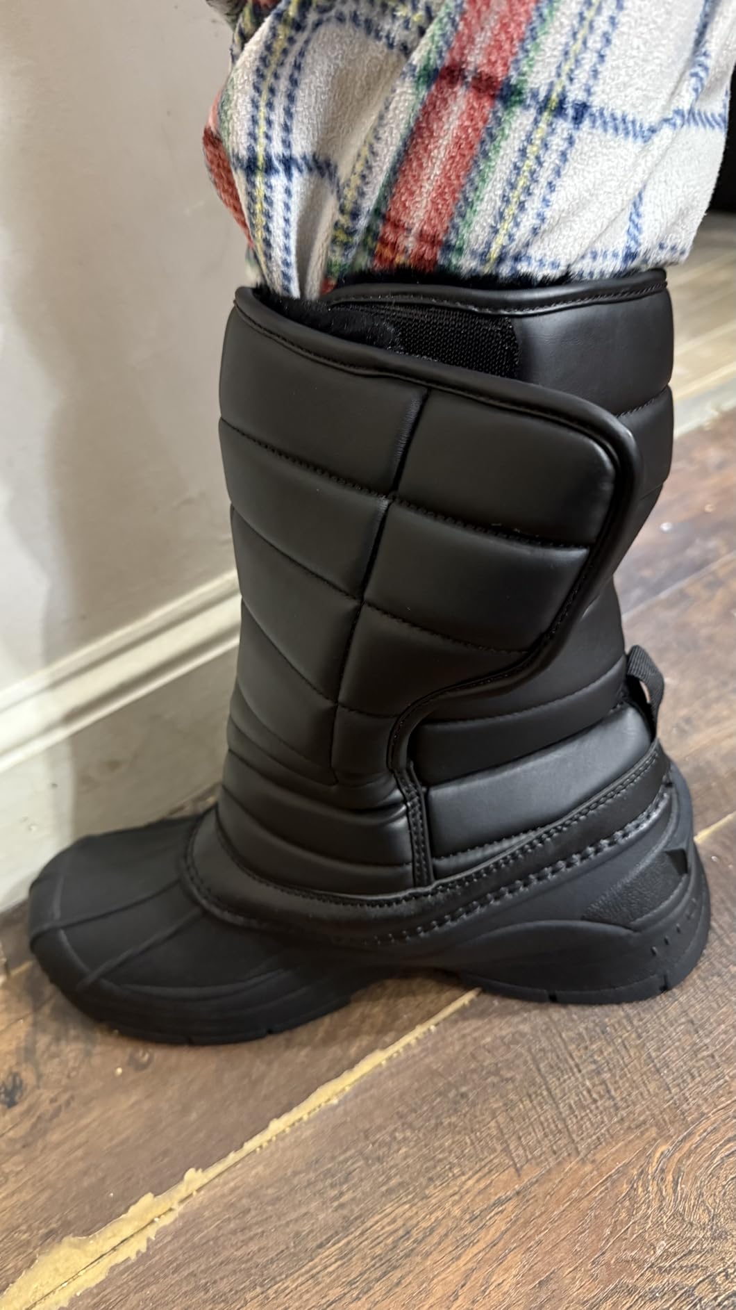 Comfy heated boots