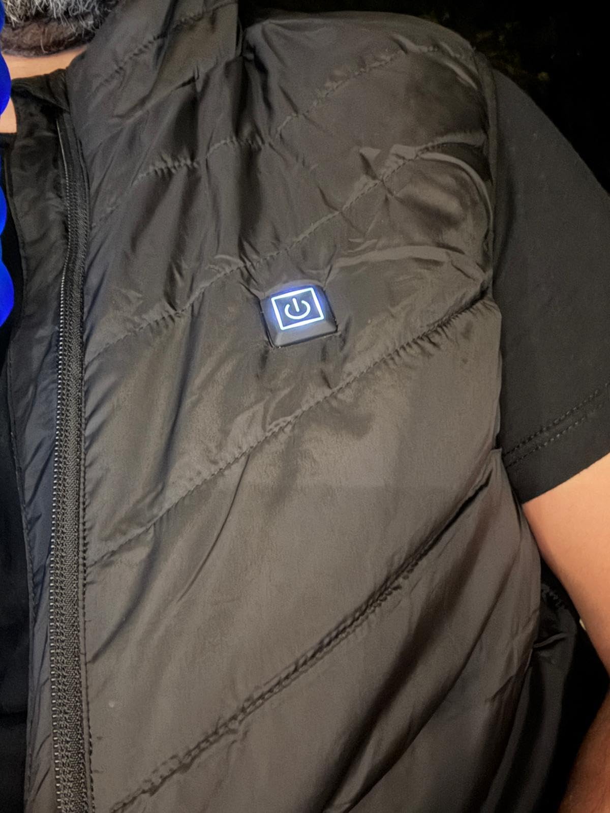 Lightweight and warm heated vest for cold weather