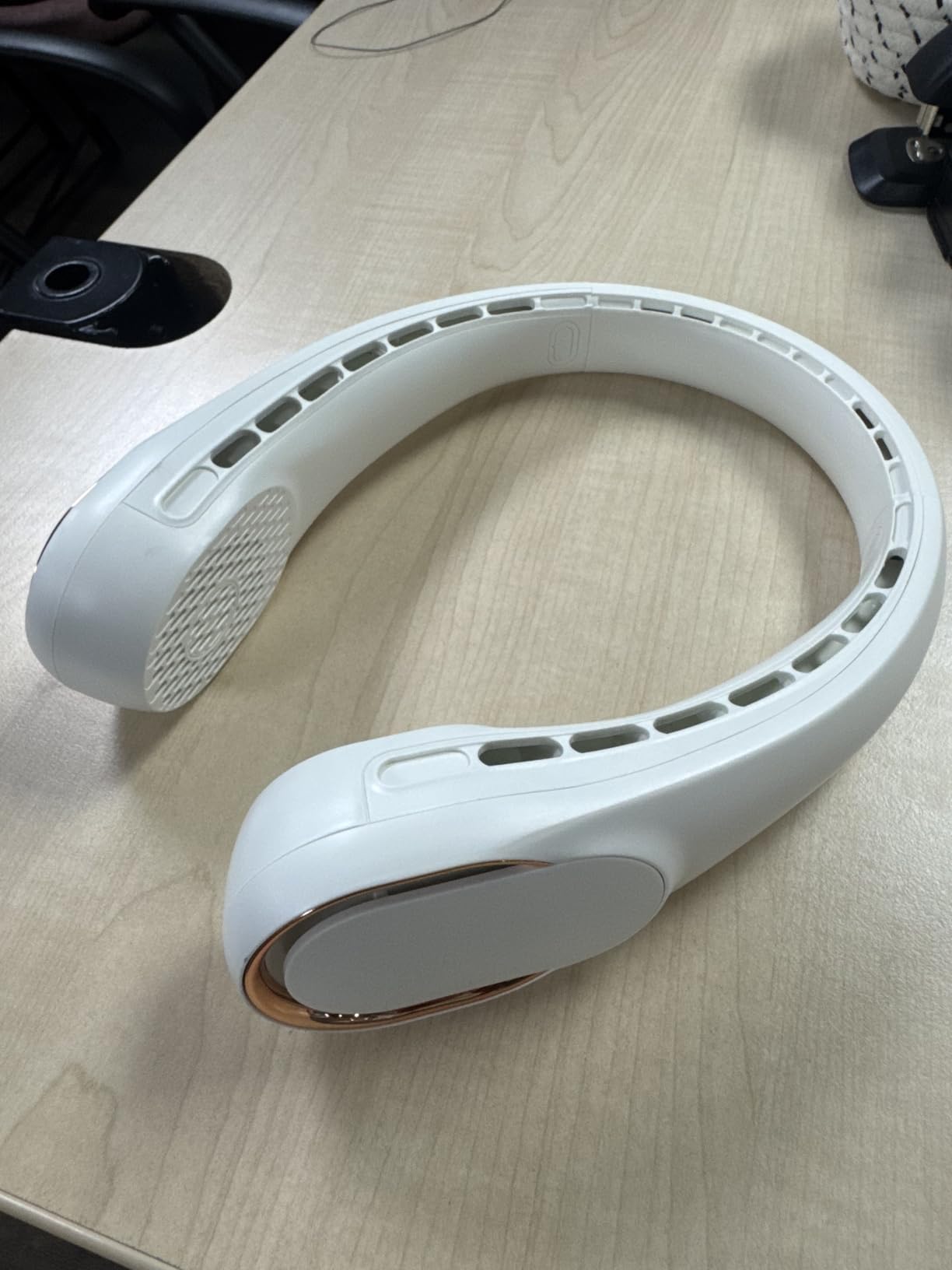Quiet, Secure, and Huge Battery Life!