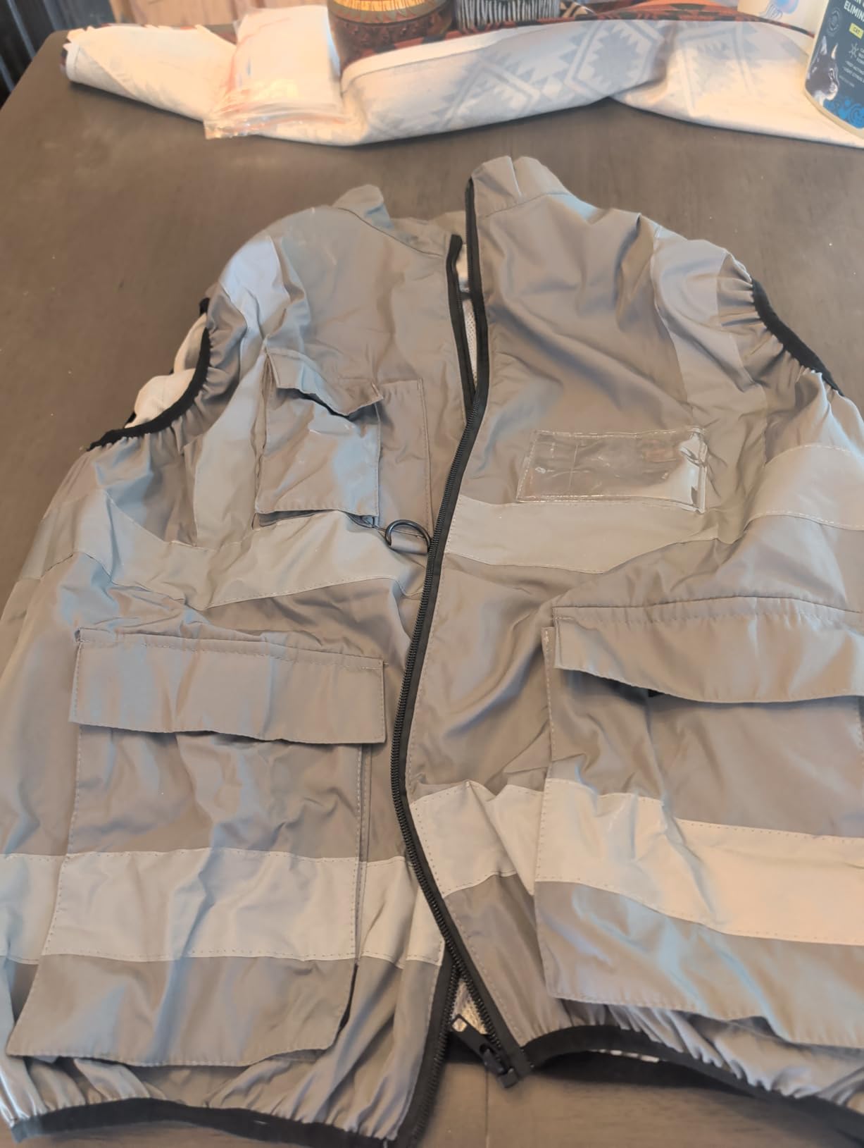Well constructed, light weight vest, fans have good cooling power